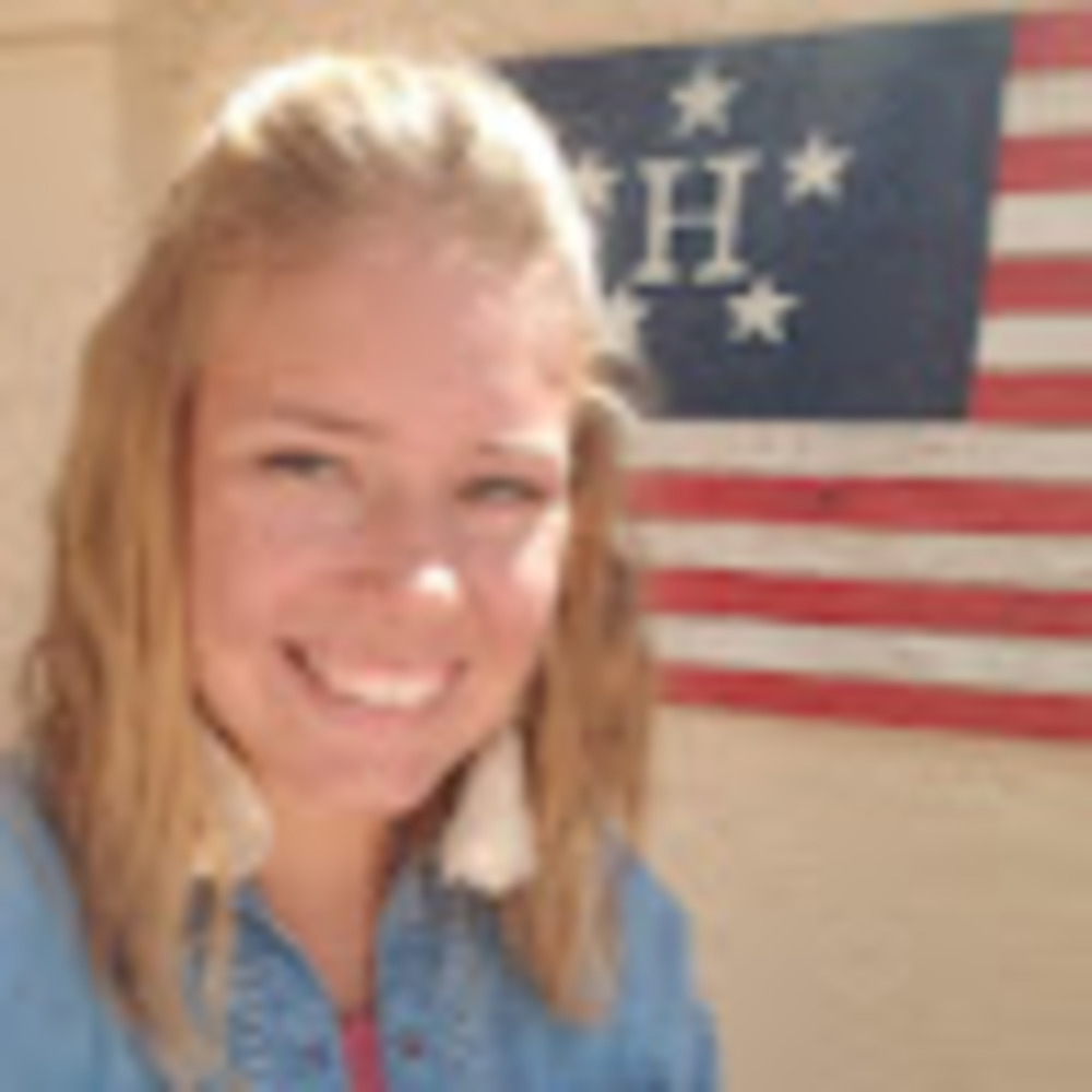 Meet your Posher, Shealeigh